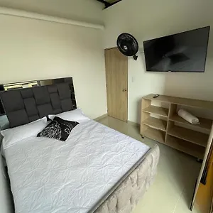  Apartamento Aparta-hotel Laureles 305
