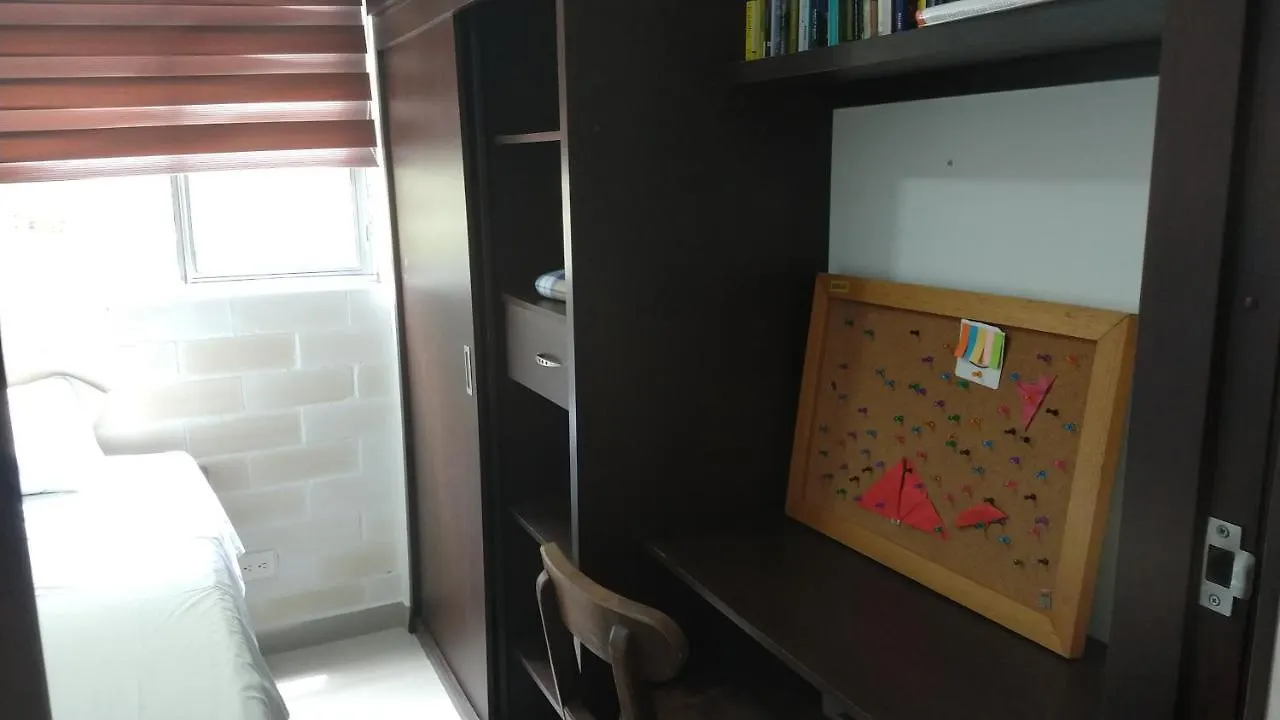 Apartamento amoblado altos de Calasanz Apartamento Medellín