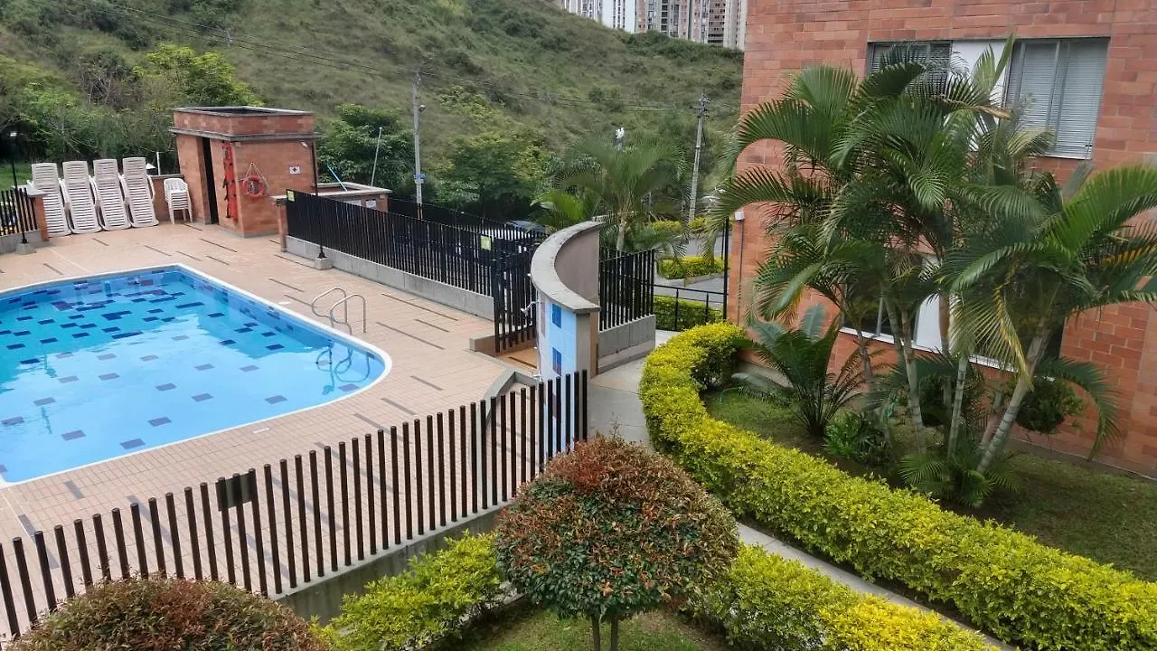 Apartamento amoblado altos de Calasanz Apartamento Medellín Colombia