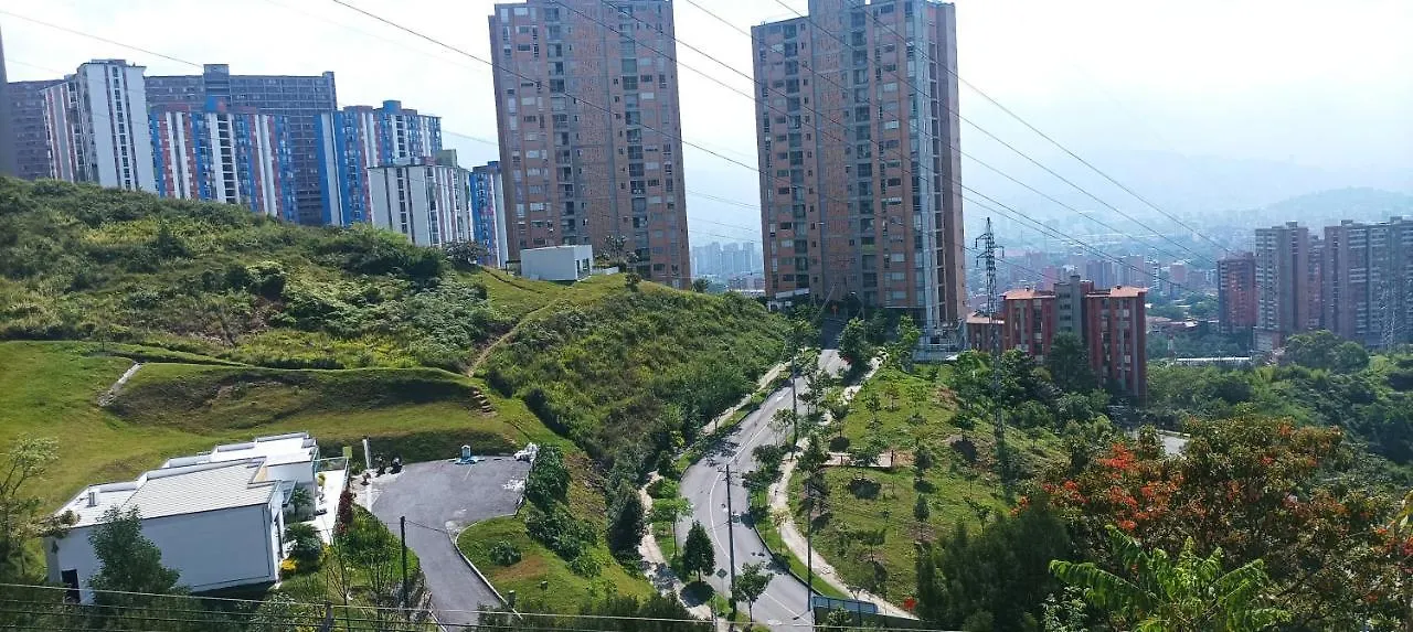 Apartamento amoblado altos de Calasanz Apartamento Medellín